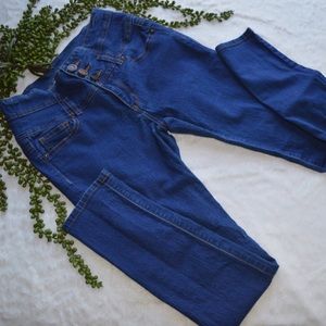 High waisted jeans